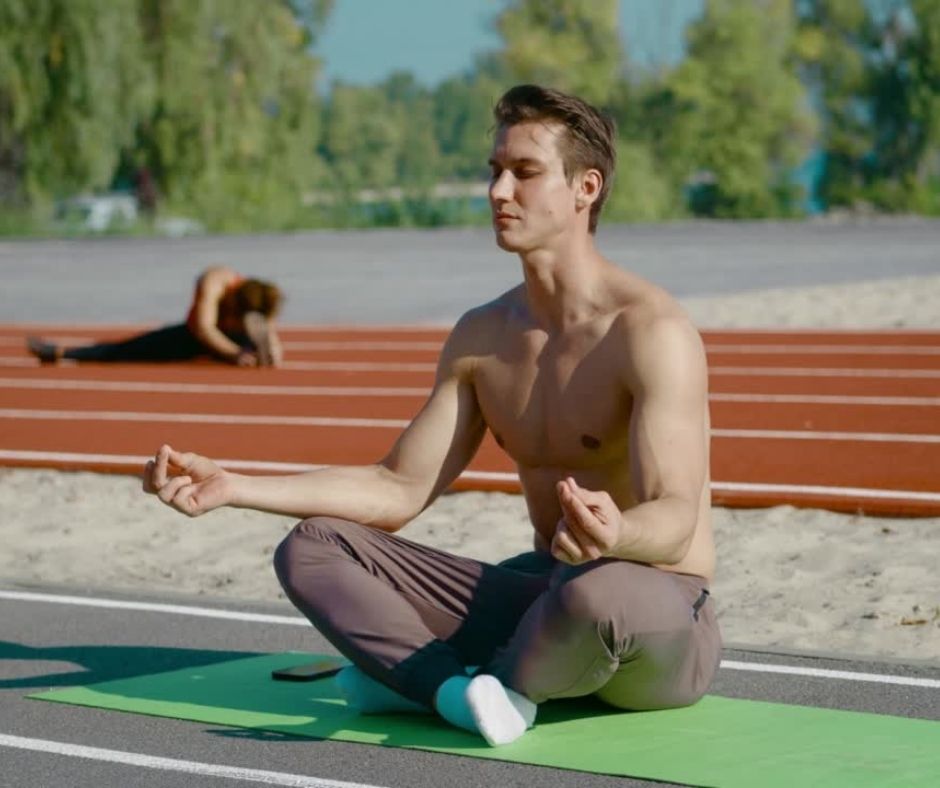 Atleta che medita